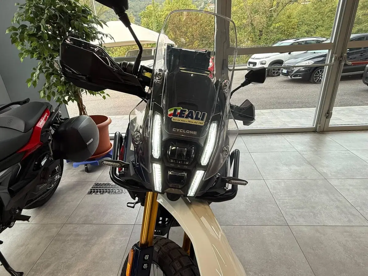Cyclone RX2 (2026) (2)