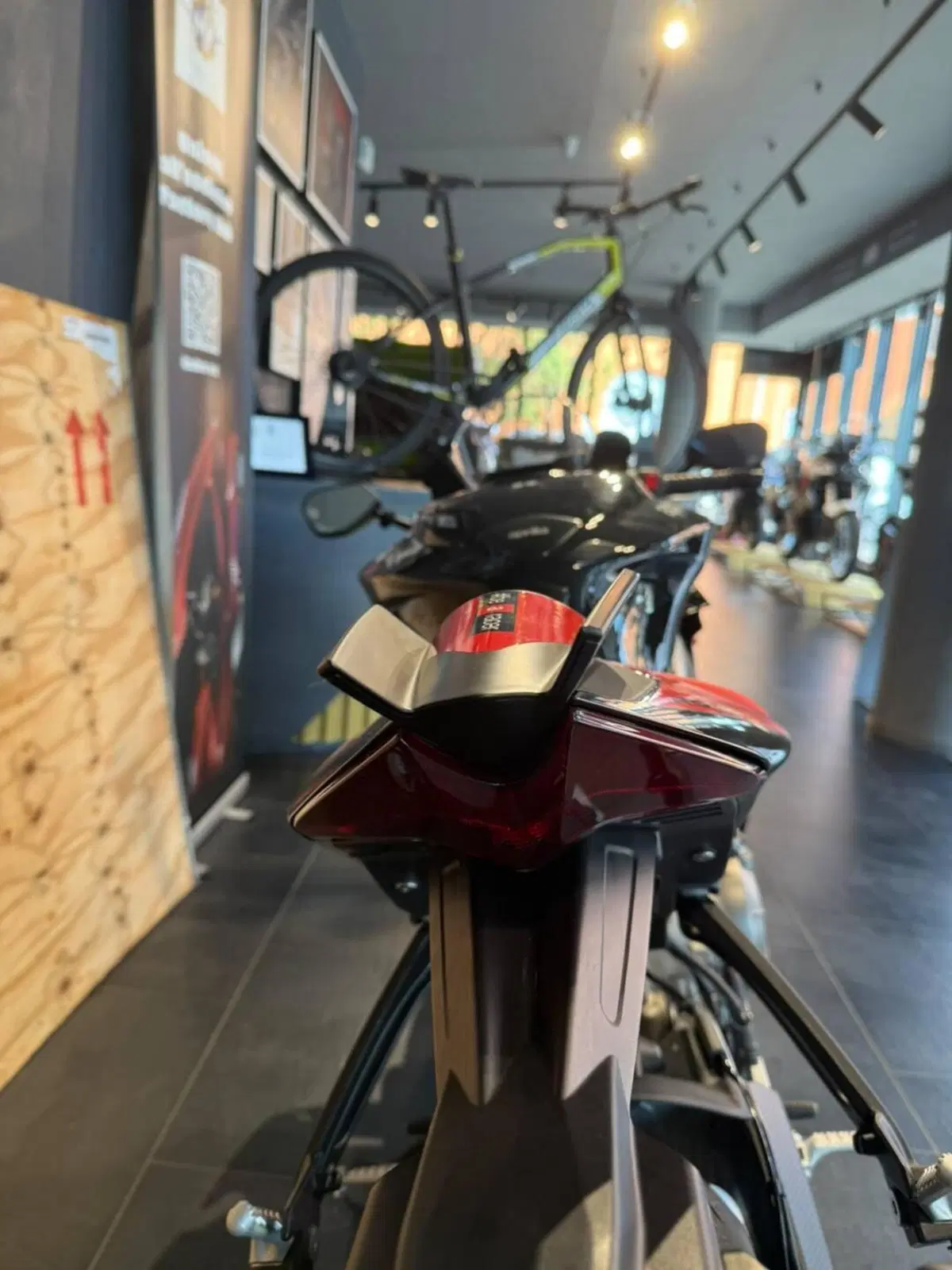 Aprilia RS 660 Factory (2025 - 26) (6)