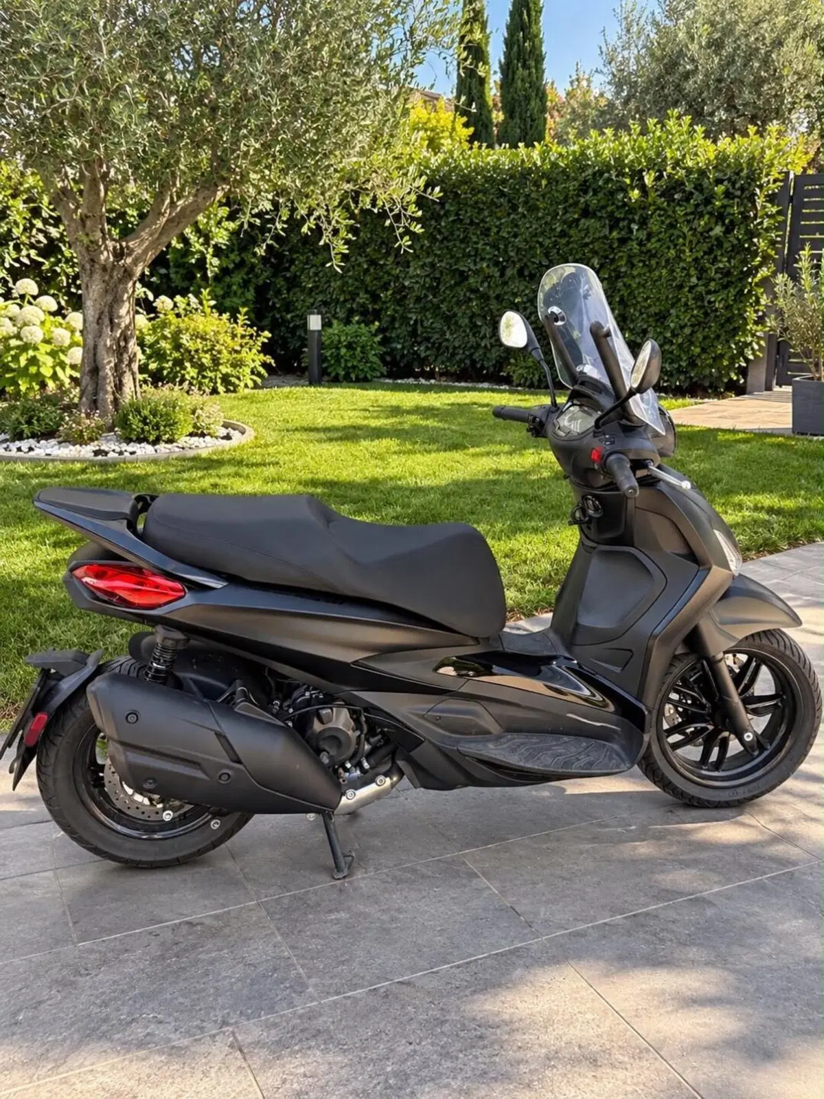 Piaggio Beverly 400 ABS-ASR (2021 - 24) (5)