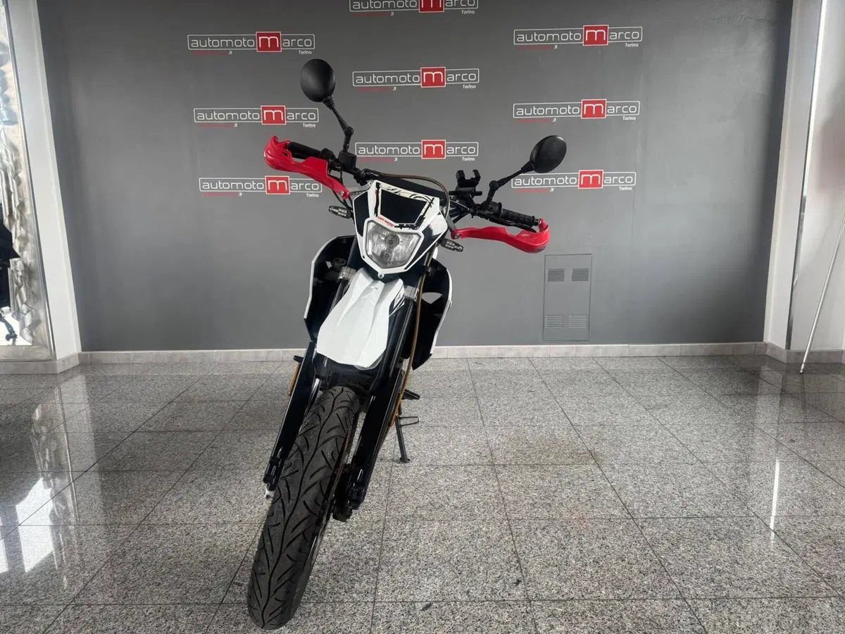 KSR Moto TR 125 SM 4T (2014 - 16)