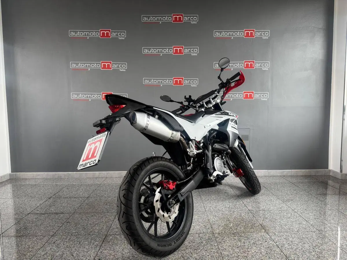 KSR Moto TR 125 SM 4T (2014 - 16) (6)