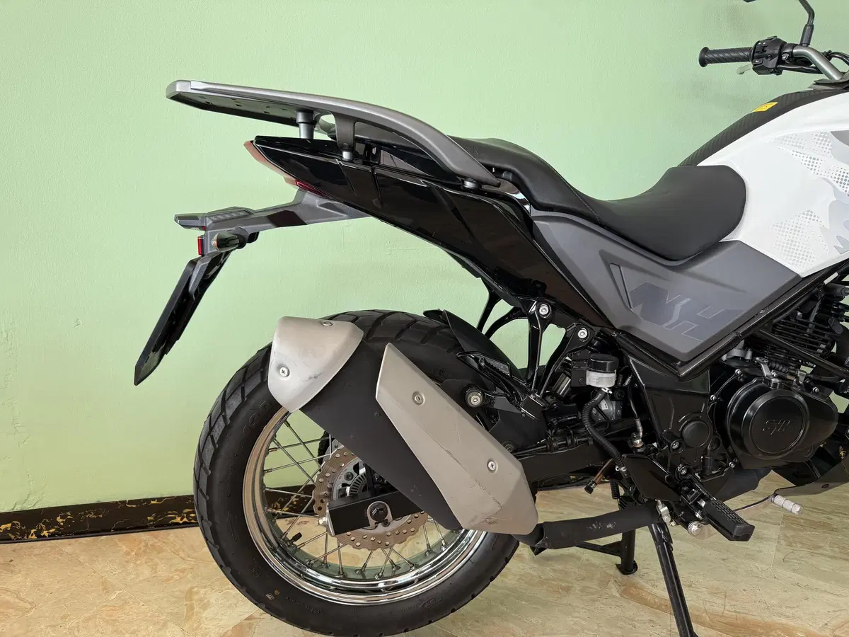 Sym NH Trazer 125 (2021 - 25) (8)