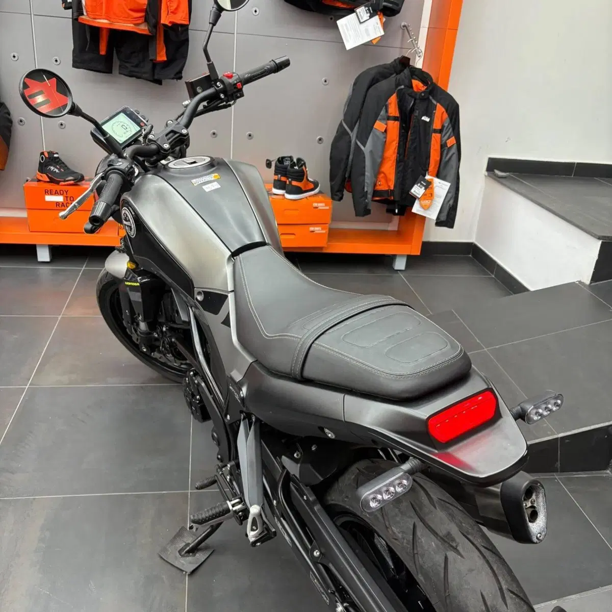 Benelli Leoncino 250 (2021 - 25) (5)