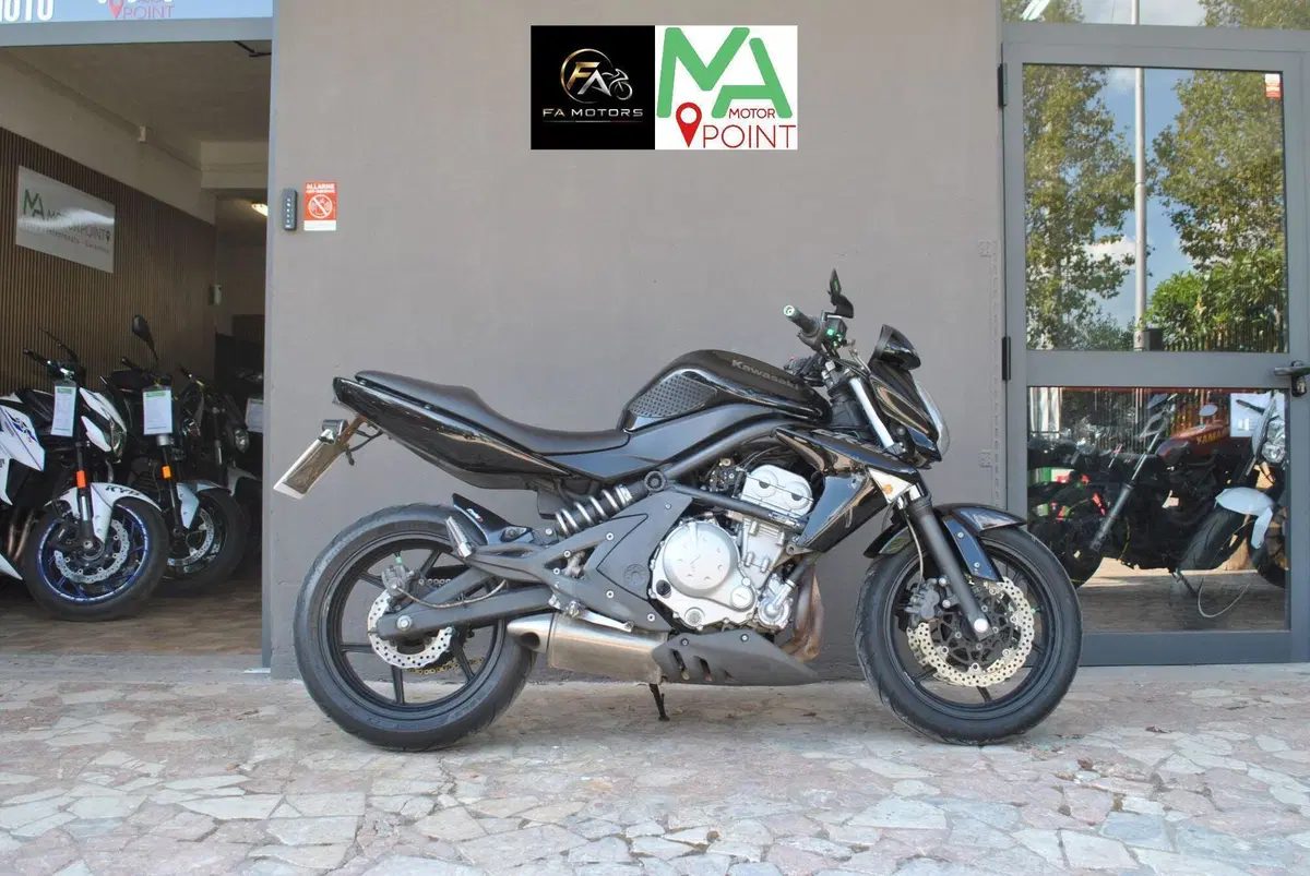 Kawasaki ER-6N (2006 - 09)