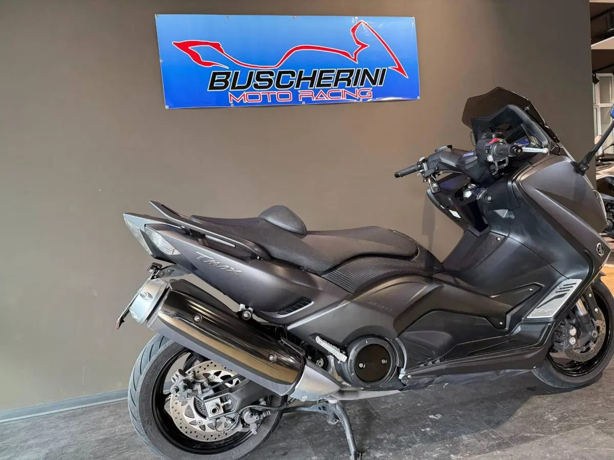 Yamaha T-Max 530 ABS (2015 - 17) (6)