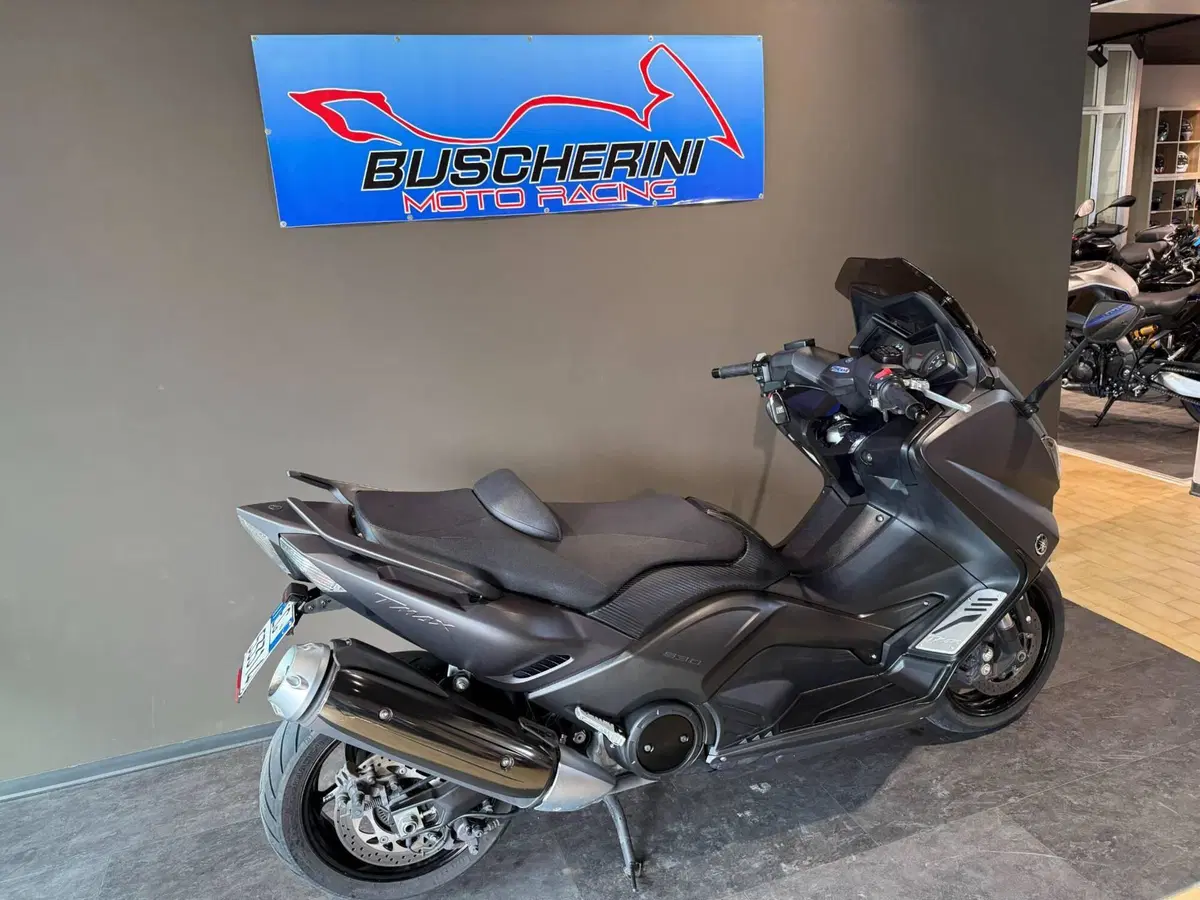 Yamaha T-Max 530 ABS (2015 - 17) (11)