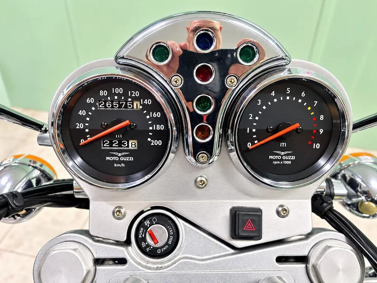 Moto Guzzi Nevada 750 Club (2002 - 06) (6)