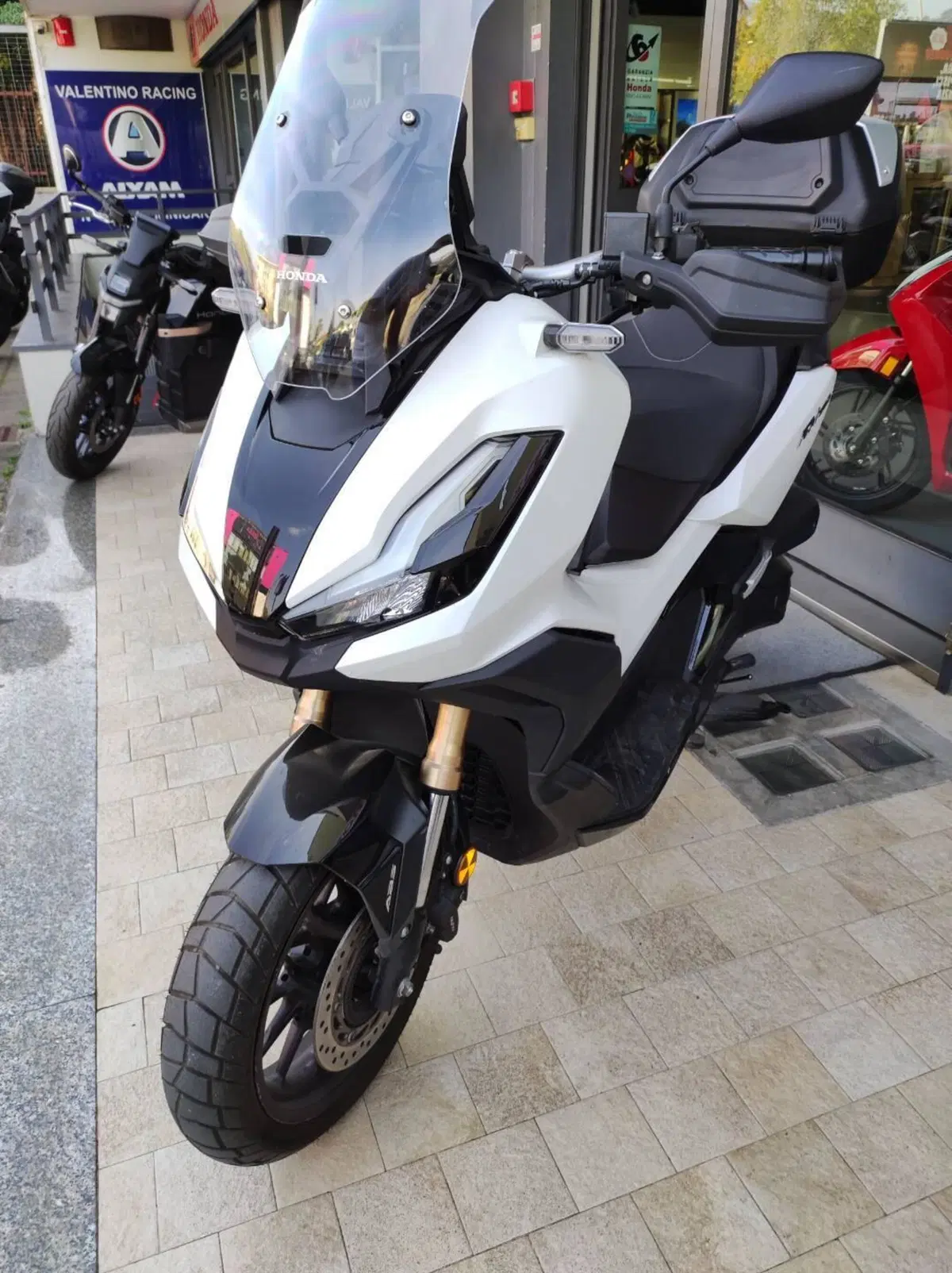 Honda ADV 350 (2022 - 24) (7)