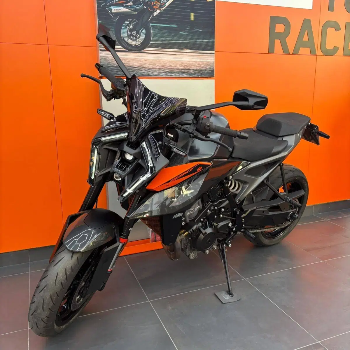 KTM 990 Duke (2024 - 26) (3)