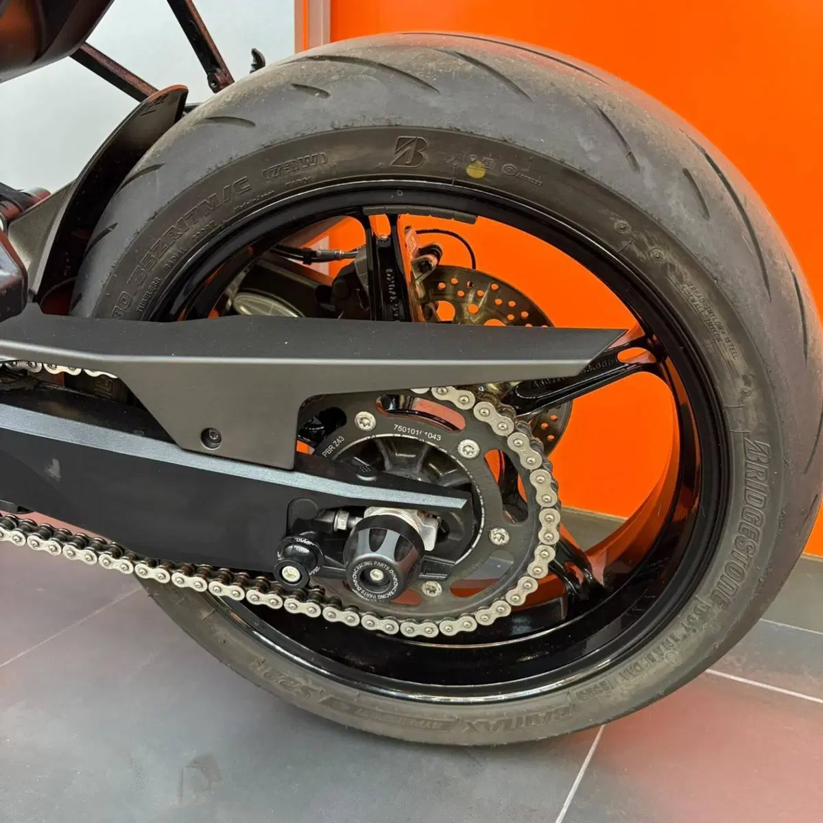 KTM 990 Duke (2024 - 26) (7)