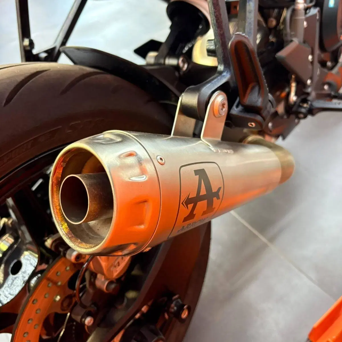 KTM 990 Duke (2024 - 26) (4)