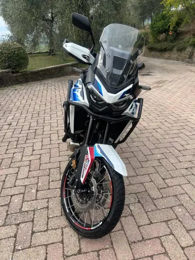 Honda Africa Twin CRF 1100L ES DCT (2024 - 26) usata