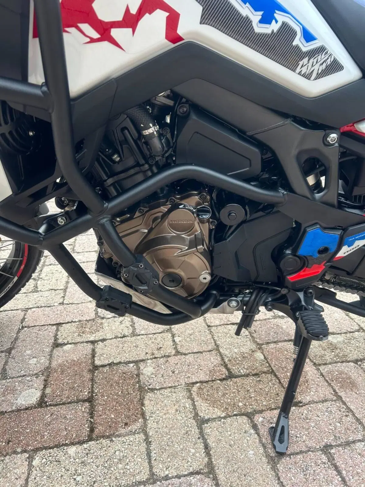 Honda Africa Twin CRF 1100L ES DCT (2024 - 26) (2)