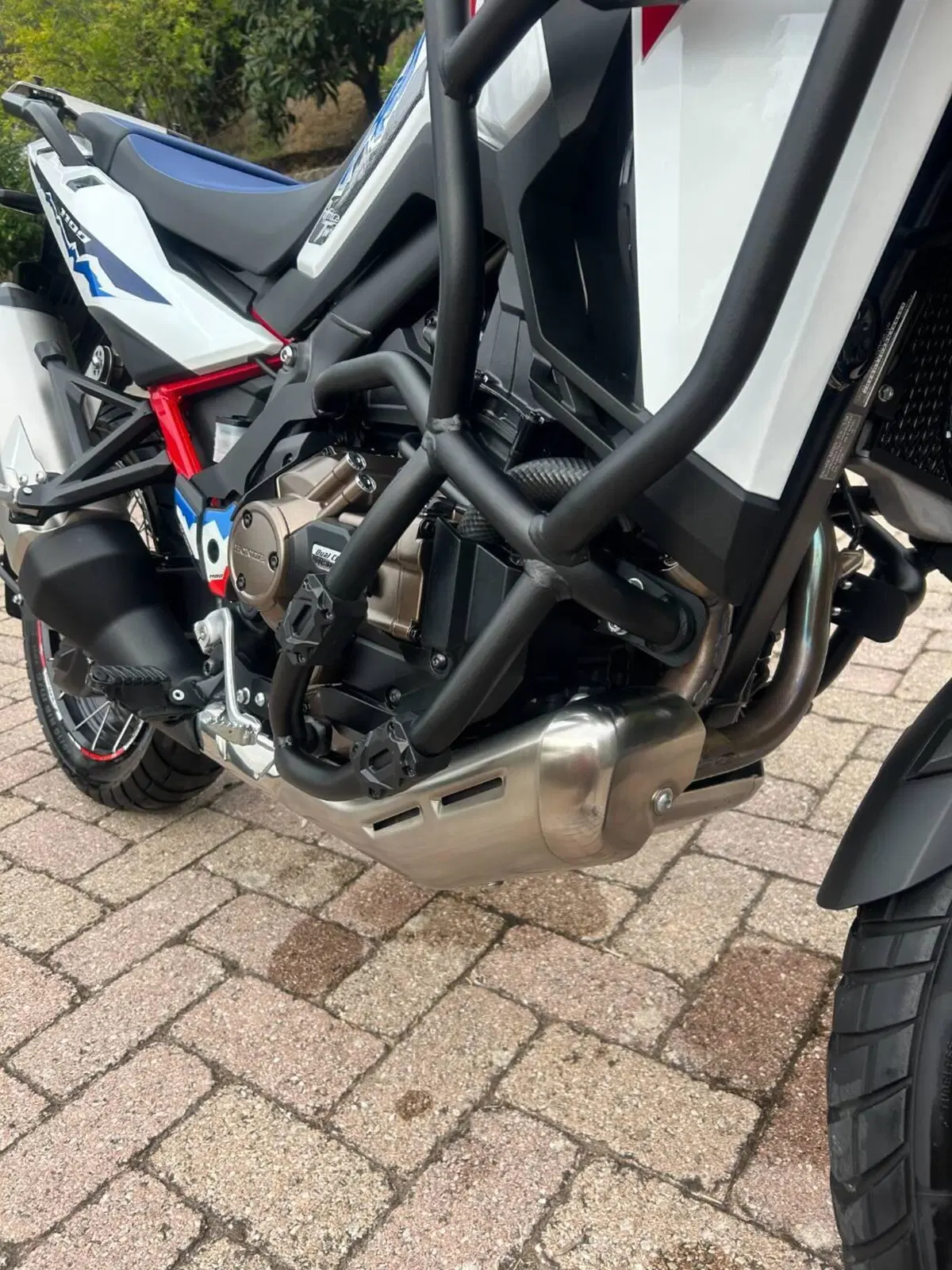 Honda Africa Twin CRF 1100L ES DCT (2024 - 26) (6)
