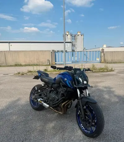 Yamaha MT-07 (2021 - 24) usata