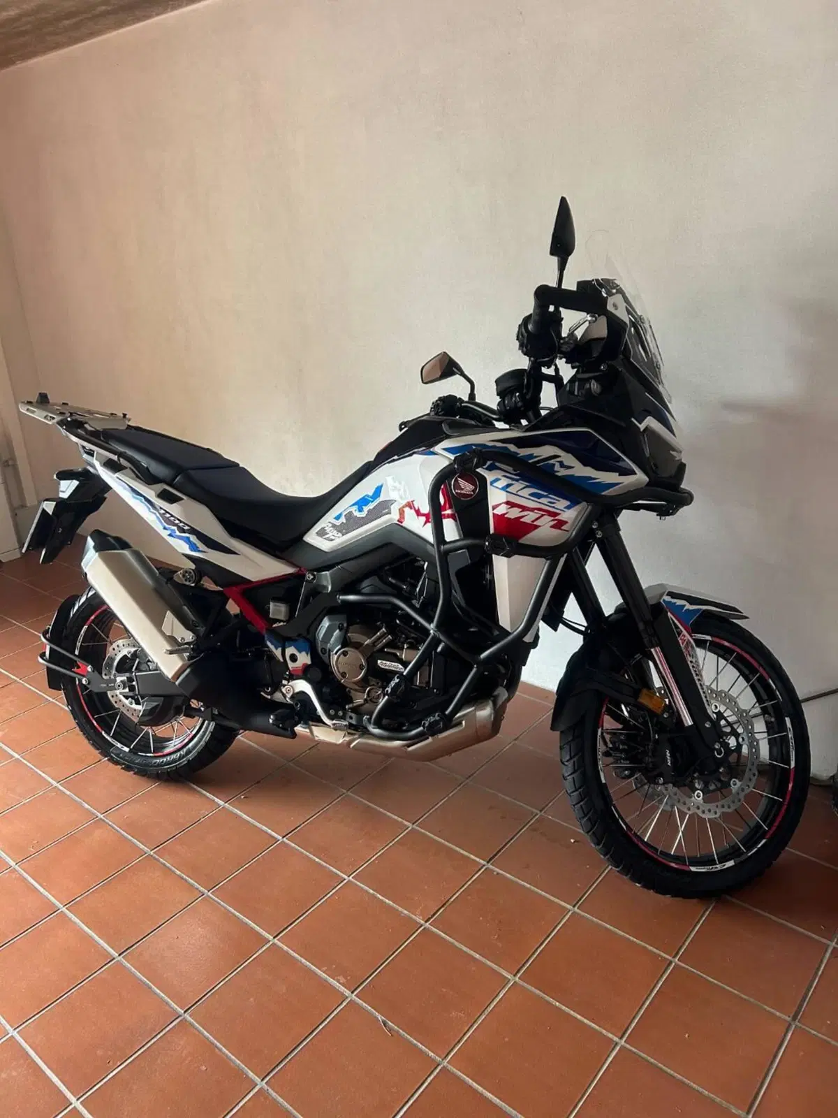 Honda Africa Twin CRF 1100L ES DCT (2024 - 26) (14)