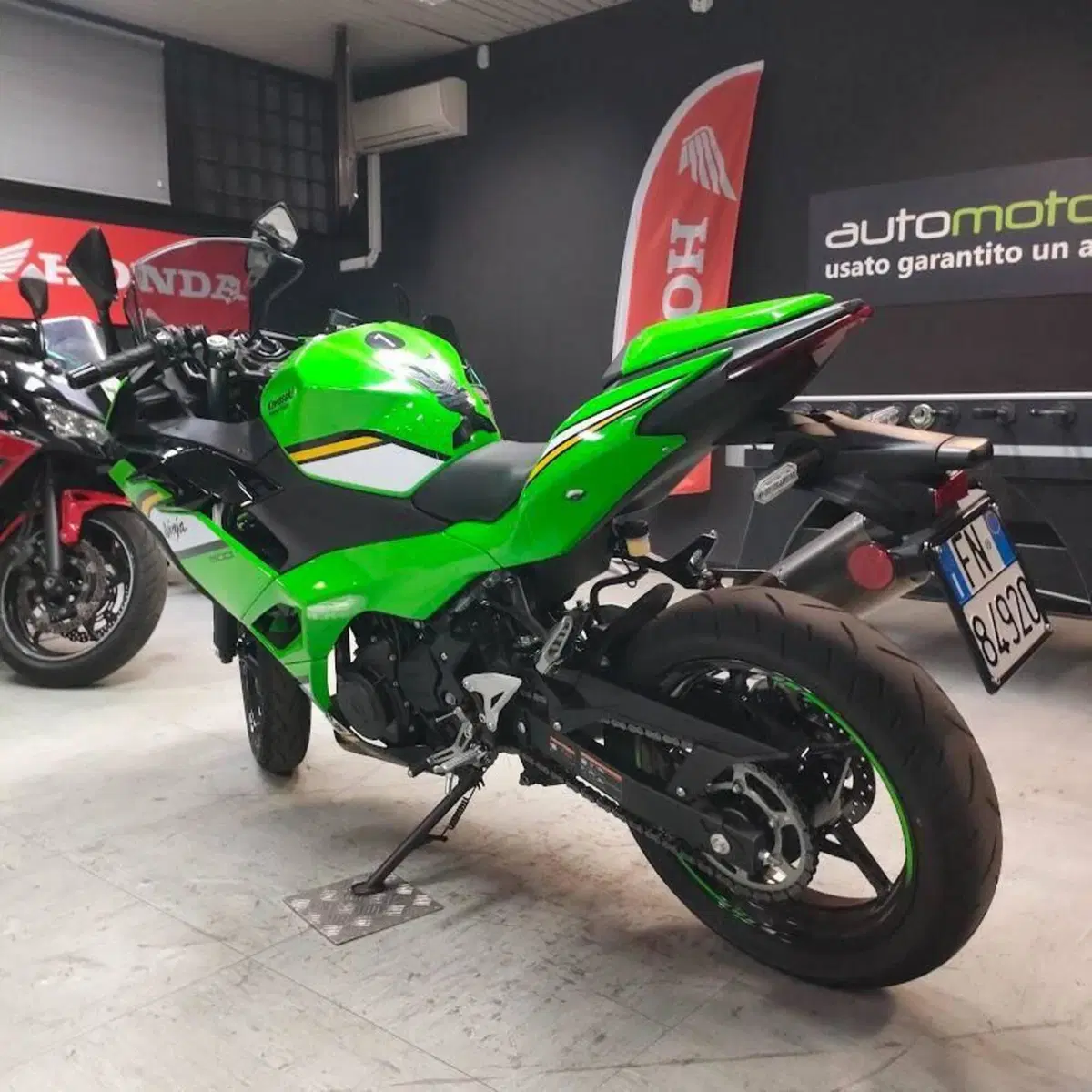 Kawasaki Ninja 500 Performance Akrapovic (2025 - 27) (3)