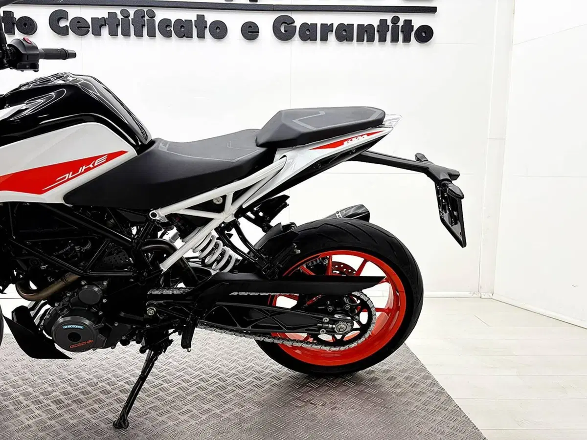 KTM 390 Duke (2021 - 23) (16)