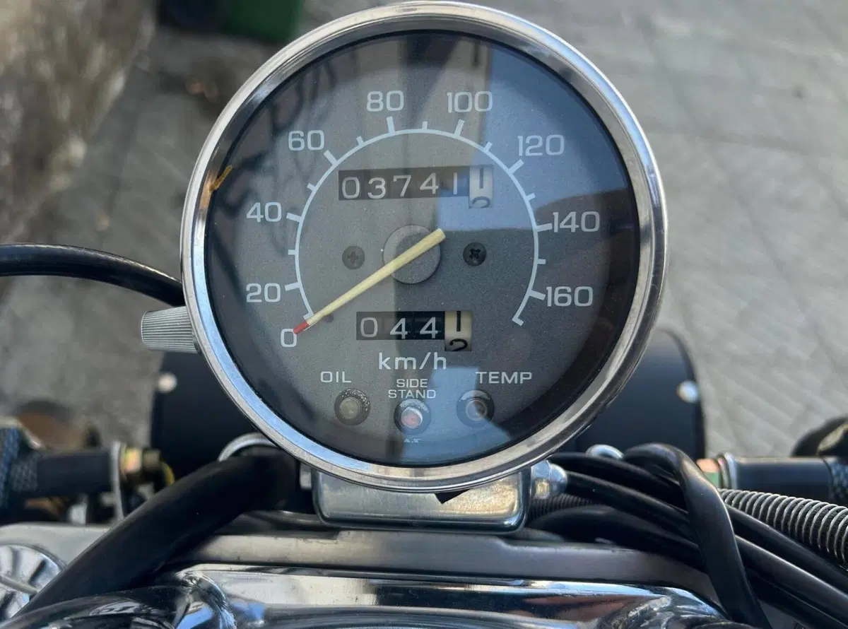 Honda VT 600 Shadow (4)