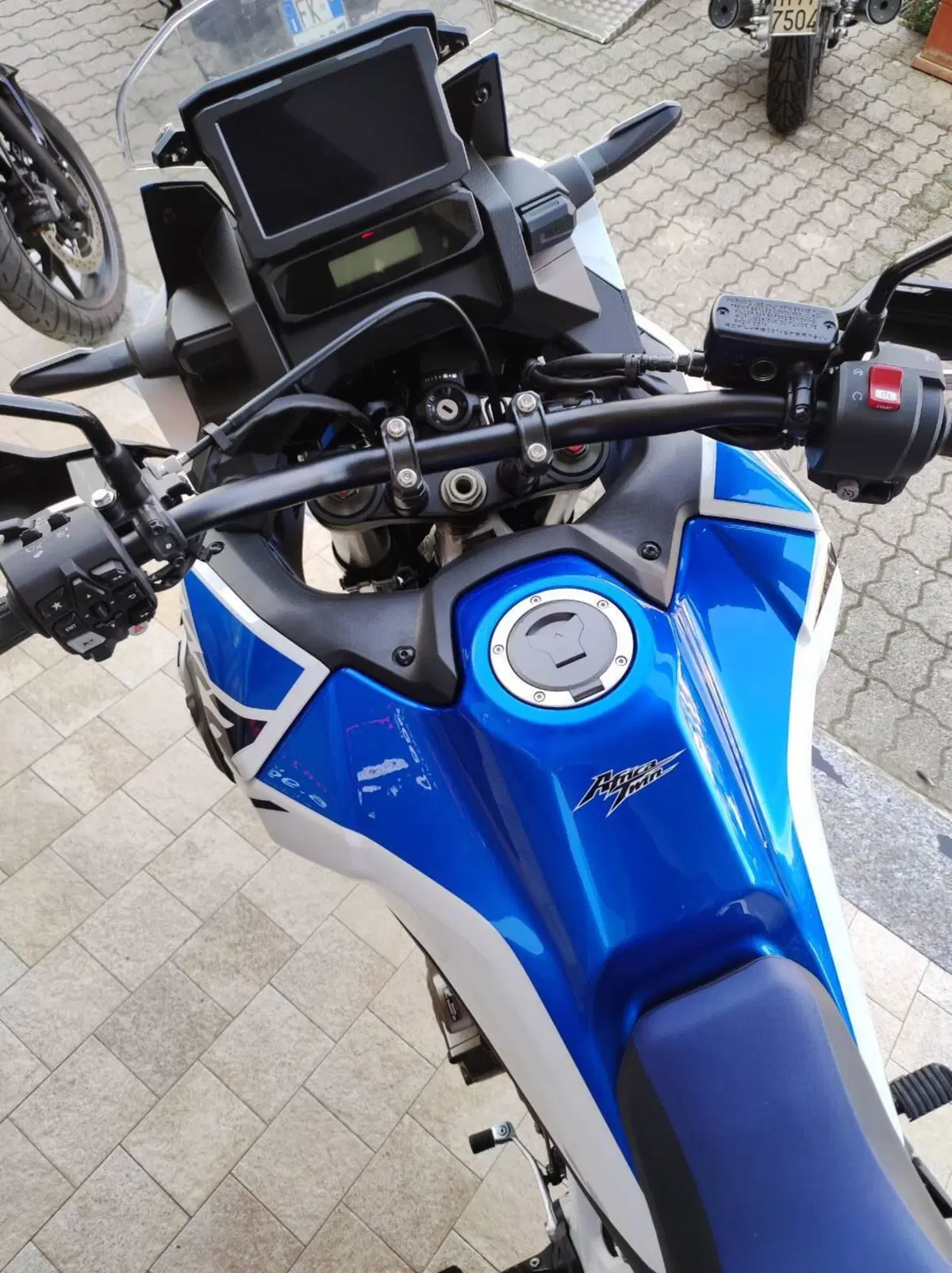 Honda Africa Twin CRF 1100L (2022 - 23) (5)