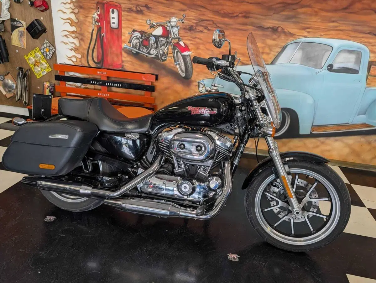 Harley-Davidson 1200T SuperLow (2017 - 20) - XL1200T (2)