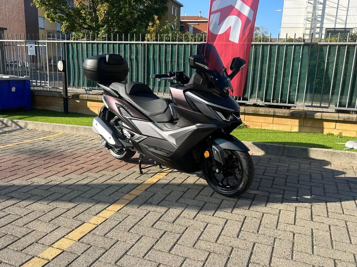 Sym CruiSym 400 (2026) (4)