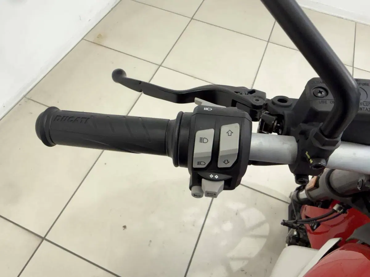Ducati Scrambler 800 Icon (2023 - 24) (10)