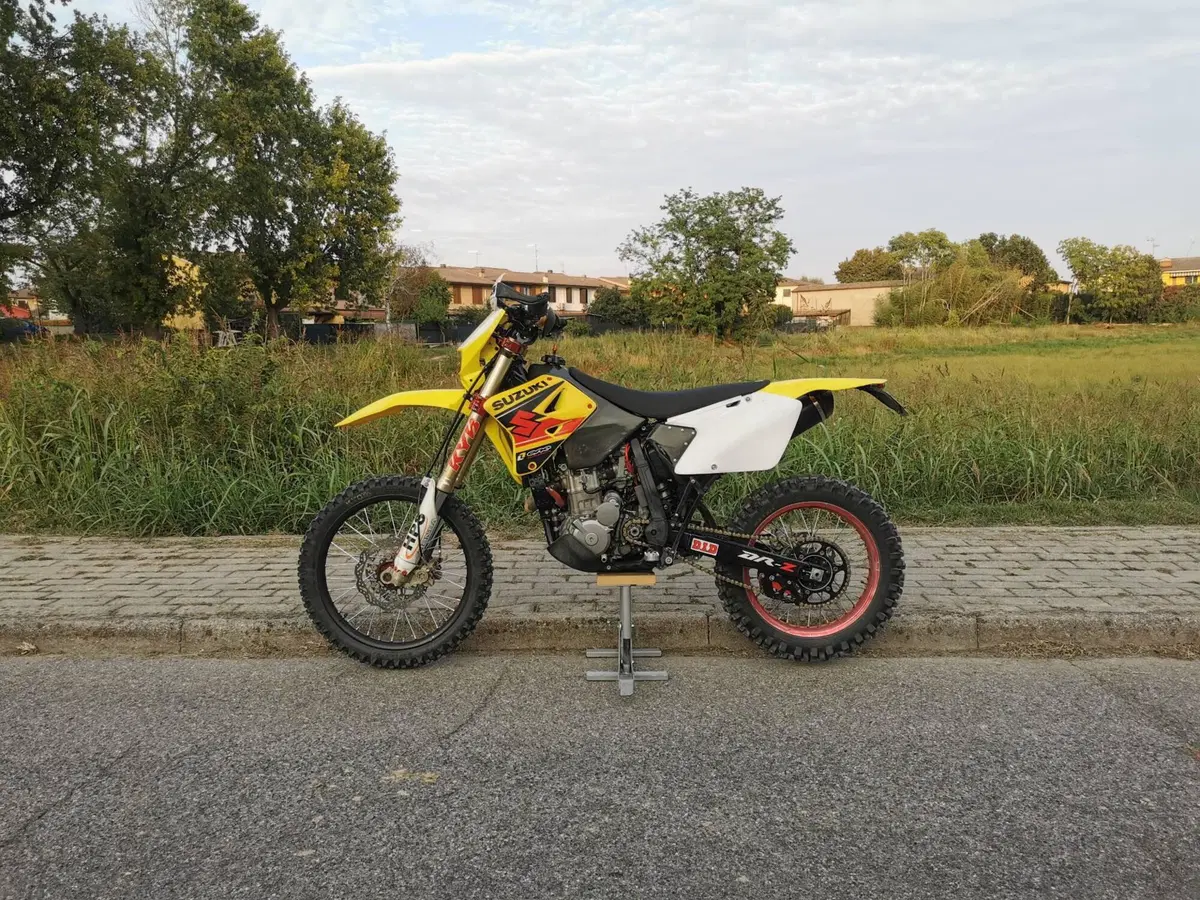 Suzuki DR-Z 400 E (2000 - 06) (2)