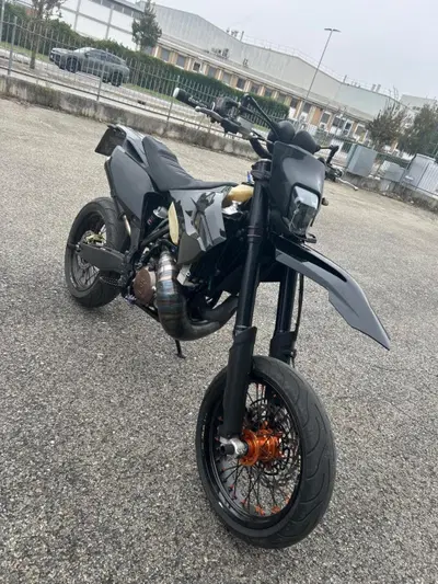 Husqvarna TE 300 (2015) usata