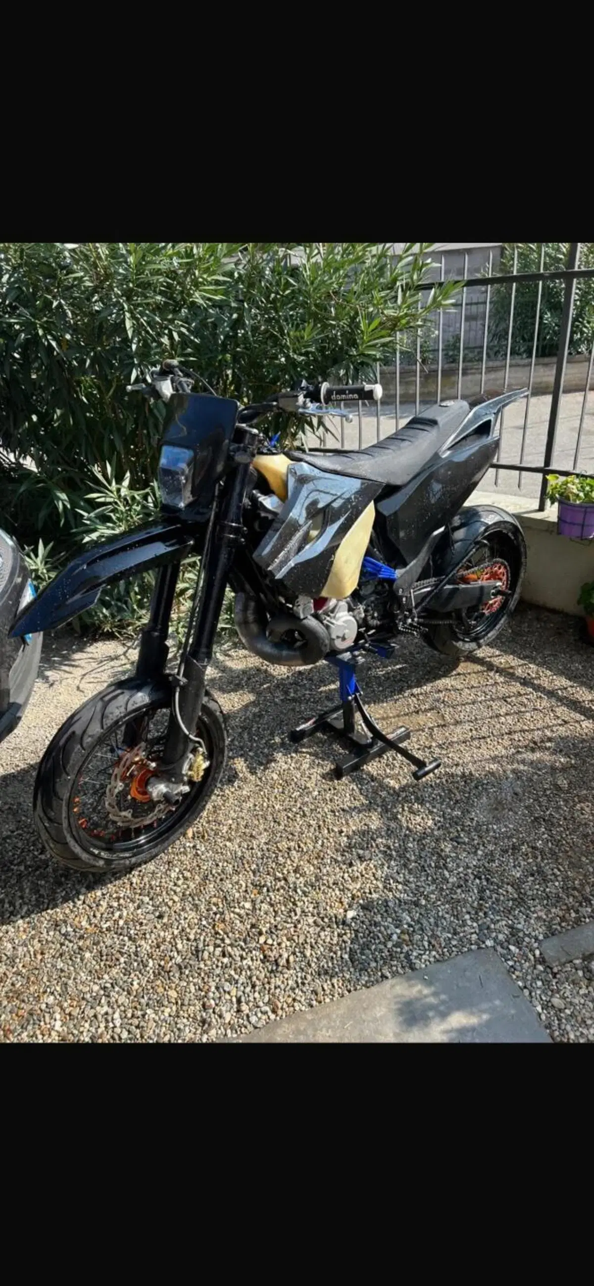 Husqvarna TE 300 (2015) (3)