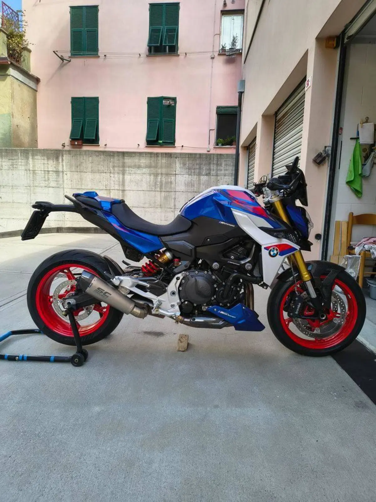 Bmw F 900 R (2025 - 27) (2)