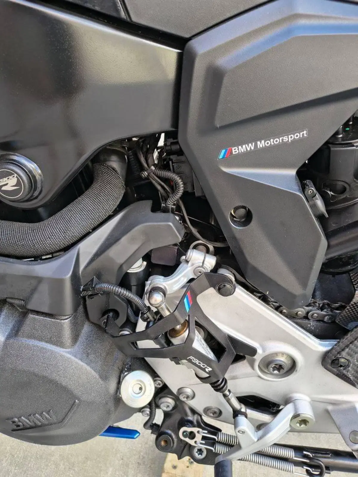 Bmw F 900 R (2025 - 27) (11)