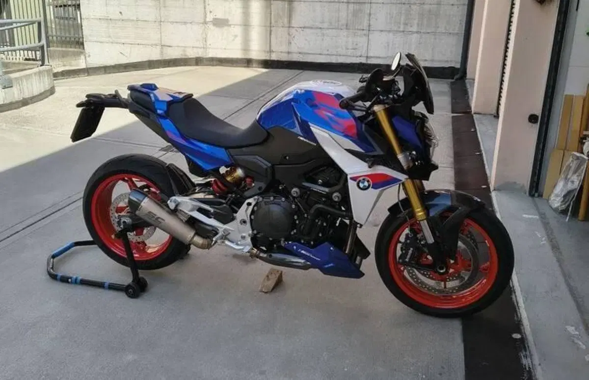 Bmw F 900 R (2025 - 27) (13)