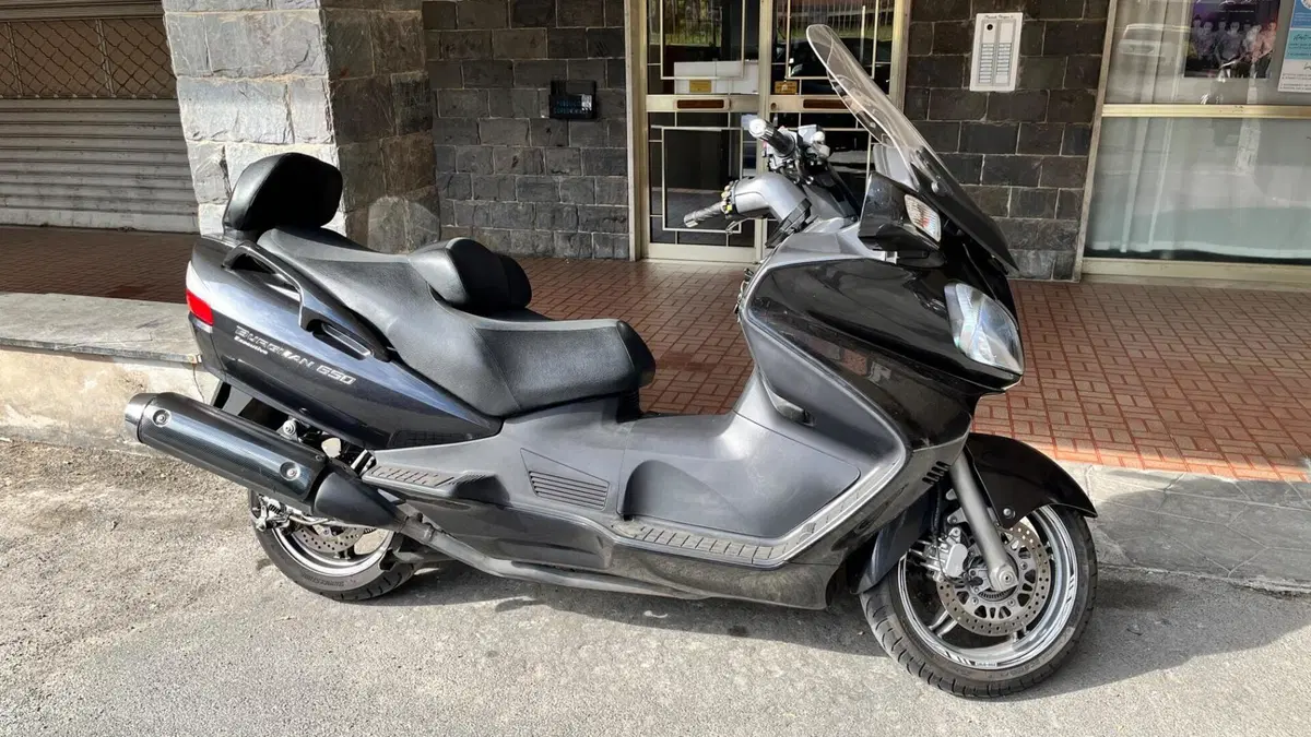 Suzuki Burgman AN 650 Executive ABS (2006 - 12) (4)