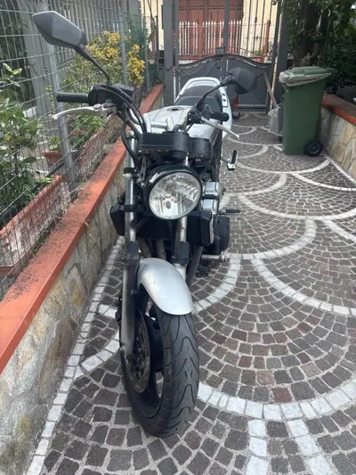 Yamaha FZS 600 Fazer (1998 - 01) usata