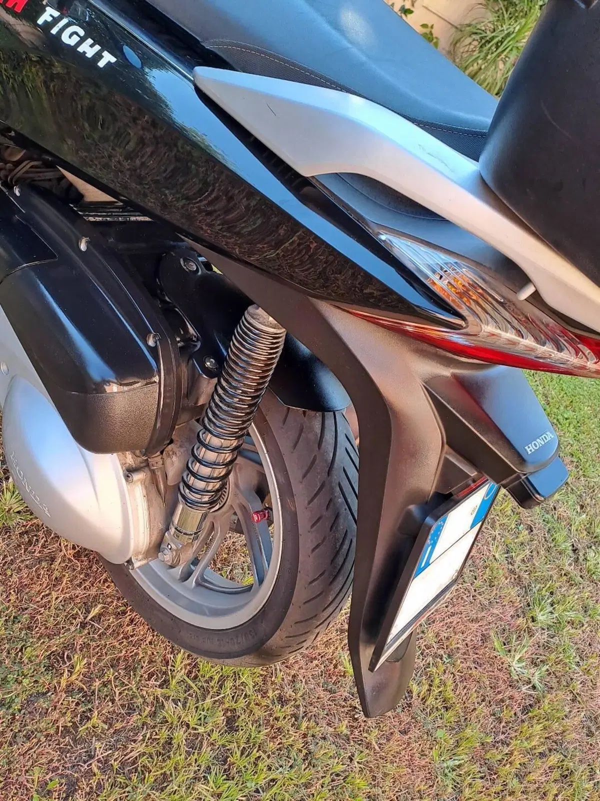 Honda SH 300 i ABS (2016 - 20) (6)
