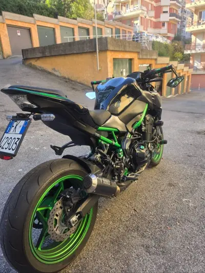 Kawasaki Z 900 (2021 - 24) usata