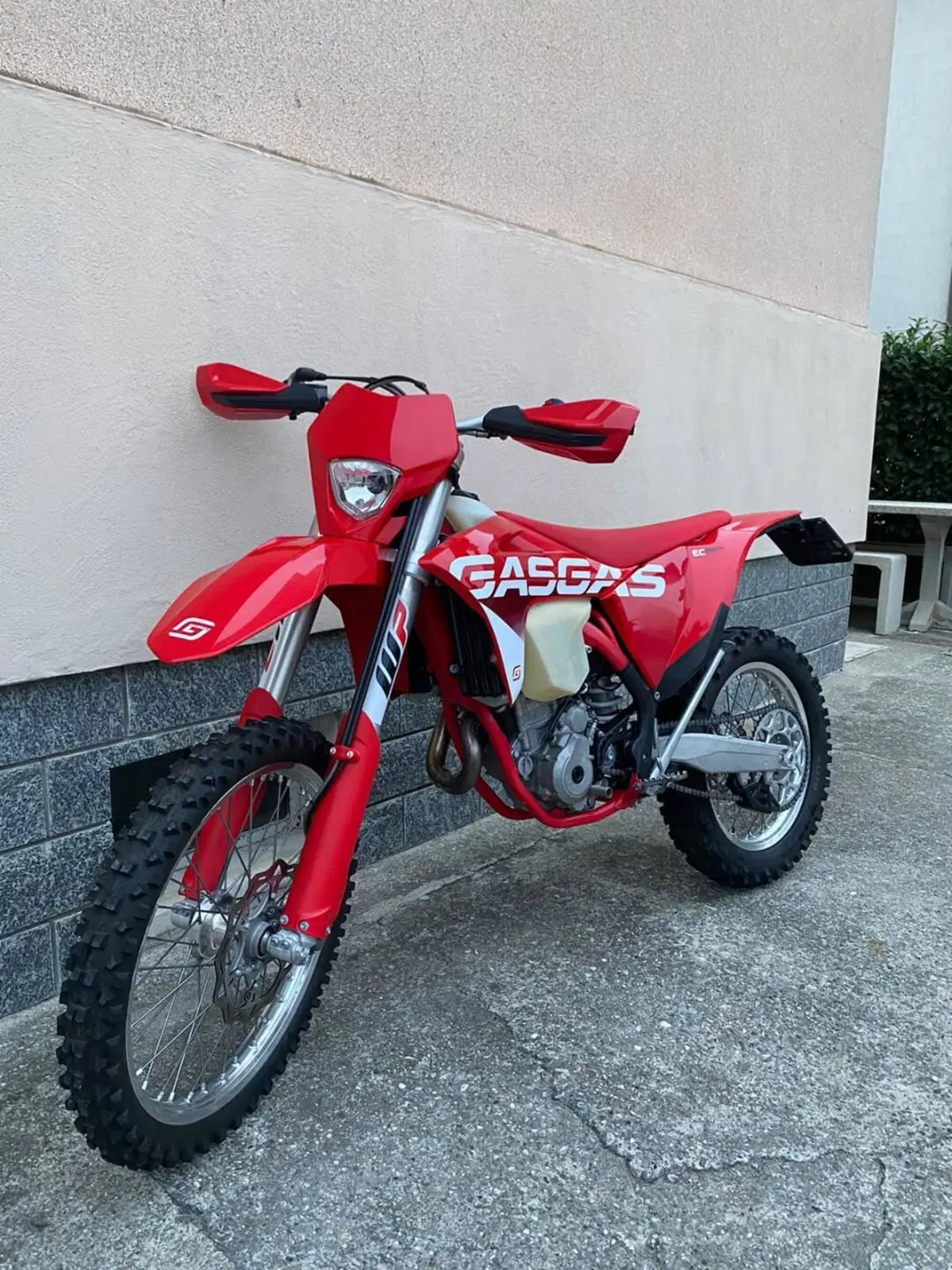 GASGAS EC 250 F (2023) (5)