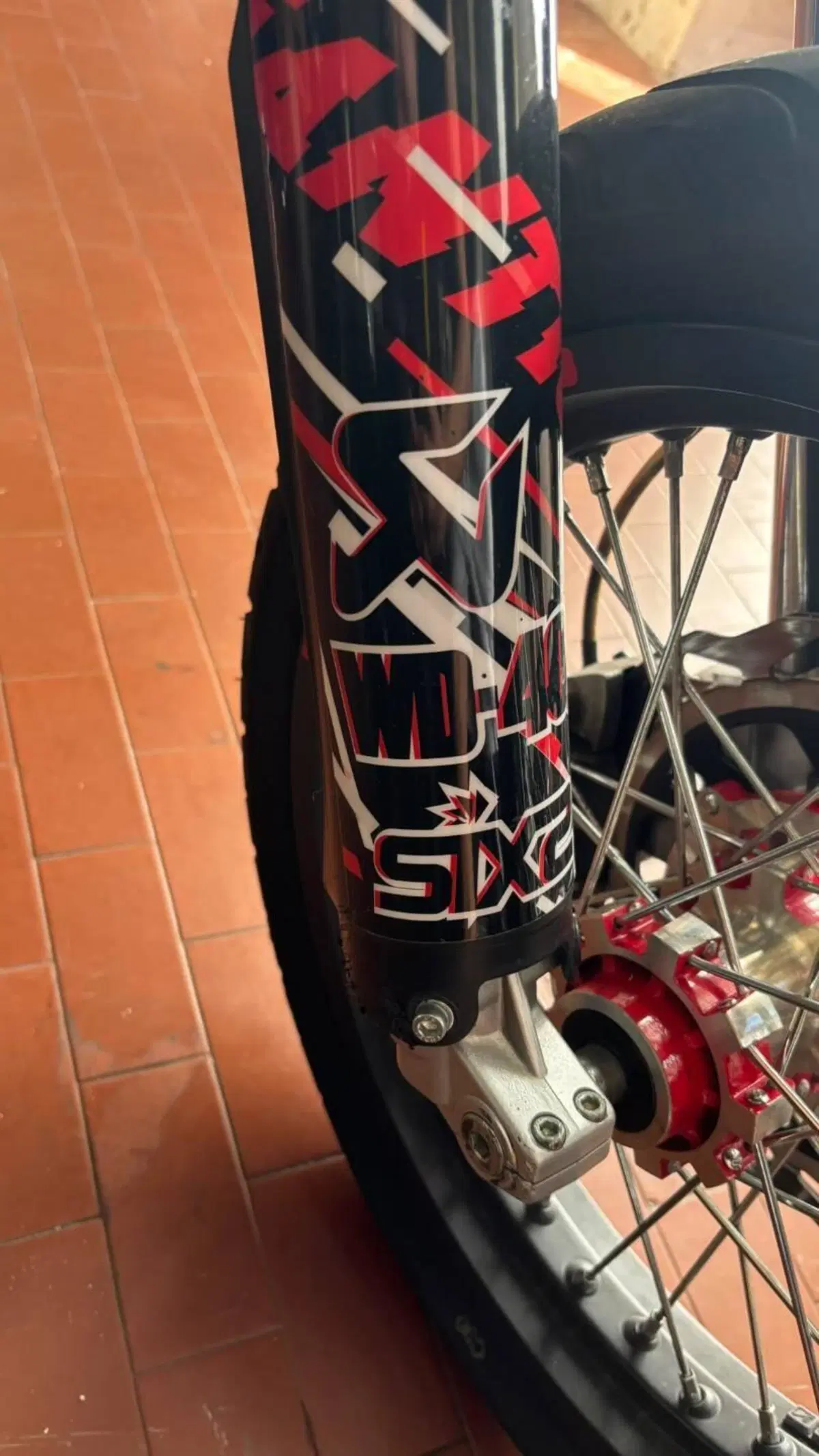 Fantic Motor Motard 50 Performance 2t (2020) (3)