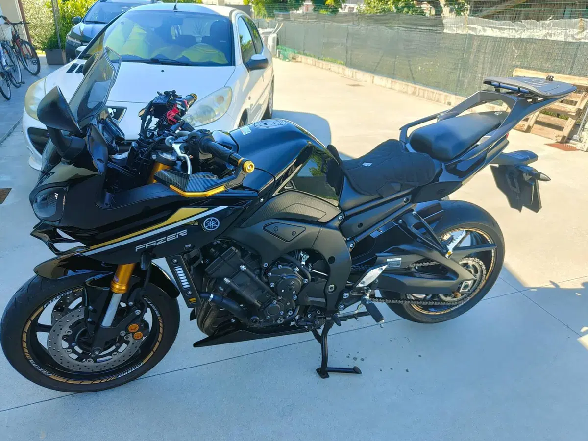Yamaha Fazer 8 (2010 - 16) (2)