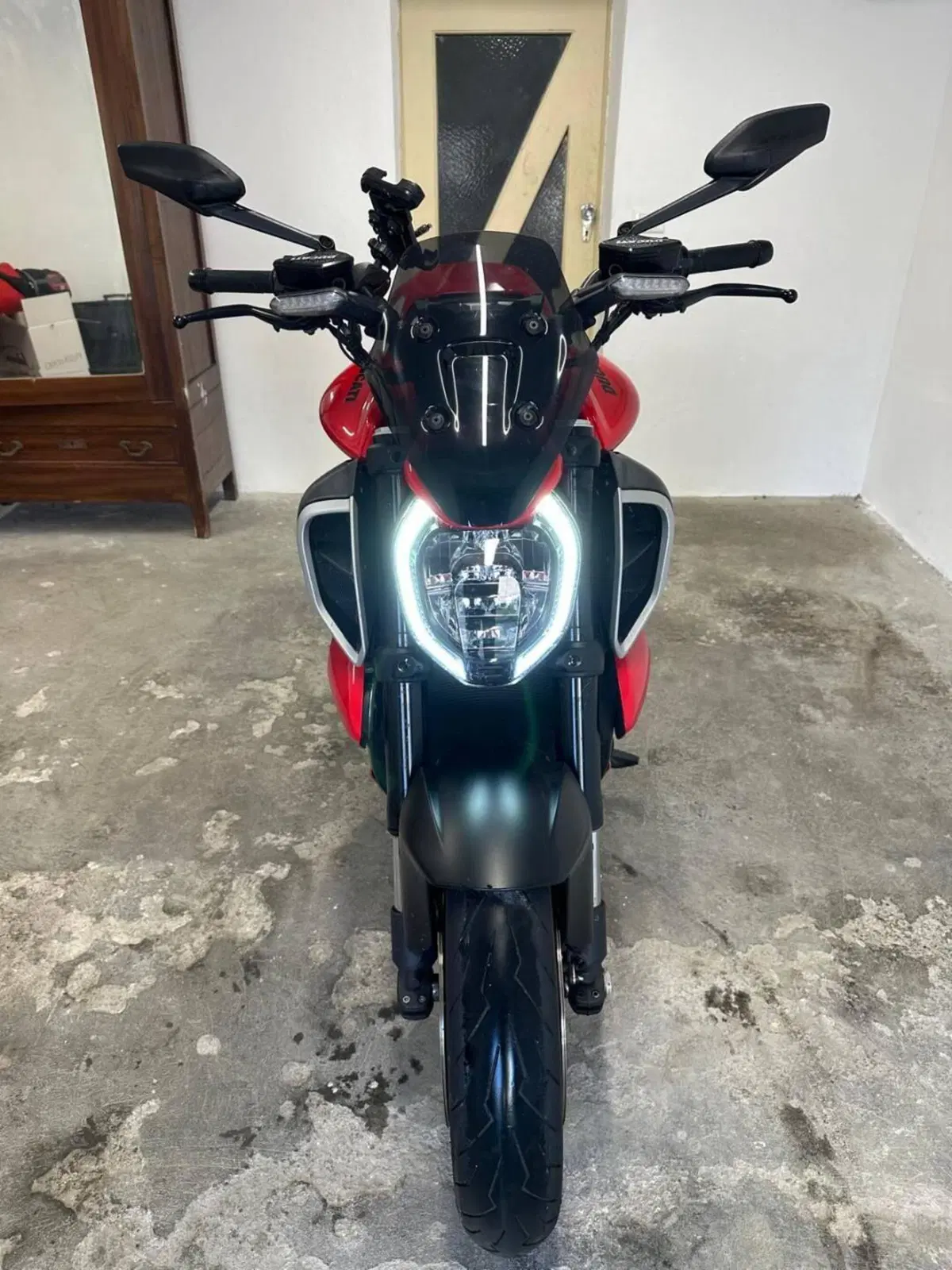 Ducati Diavel V4 (2023 - 26) (2)