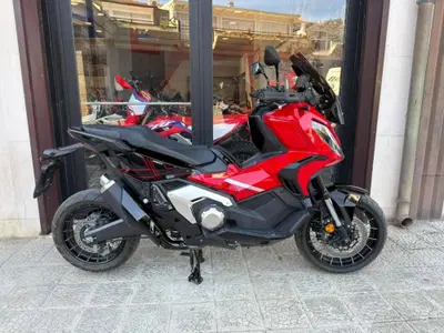 Honda X-ADV 750 DCT (2021 - 24) usata