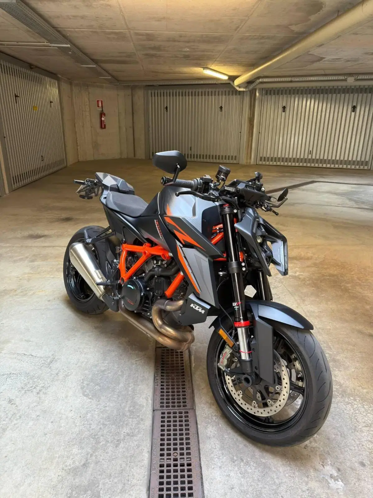 KTM 1390 Super Duke R (2024 - 26)