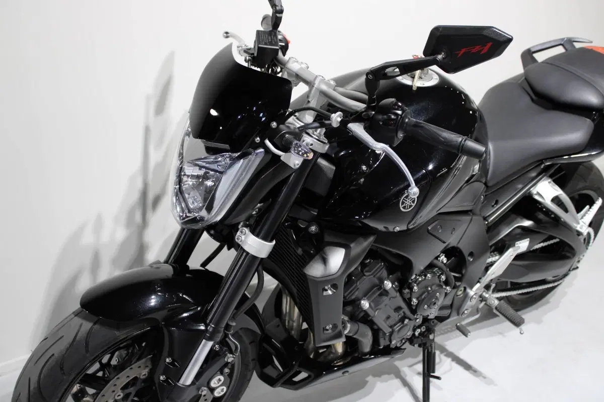Yamaha FZ1 (2006 - 16) (8)
