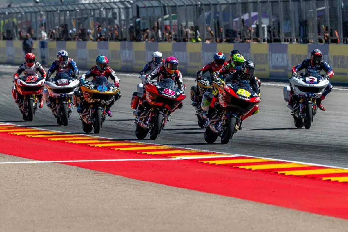 Harley-Davidson lascia il King of the Baggers: dal 2027 si corre solo con la MotoGP o 'sotto casa'