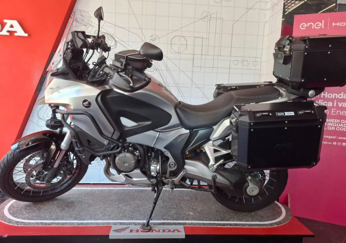 Honda Crosstourer ABS (2011 - 16) (2)
