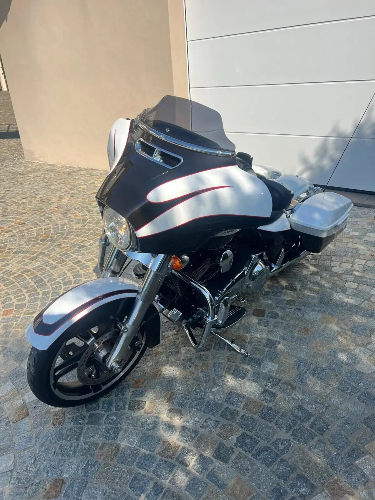 Harley-Davidson 1690 Street Glide Special (2014 - 16) - FLHX (3)
