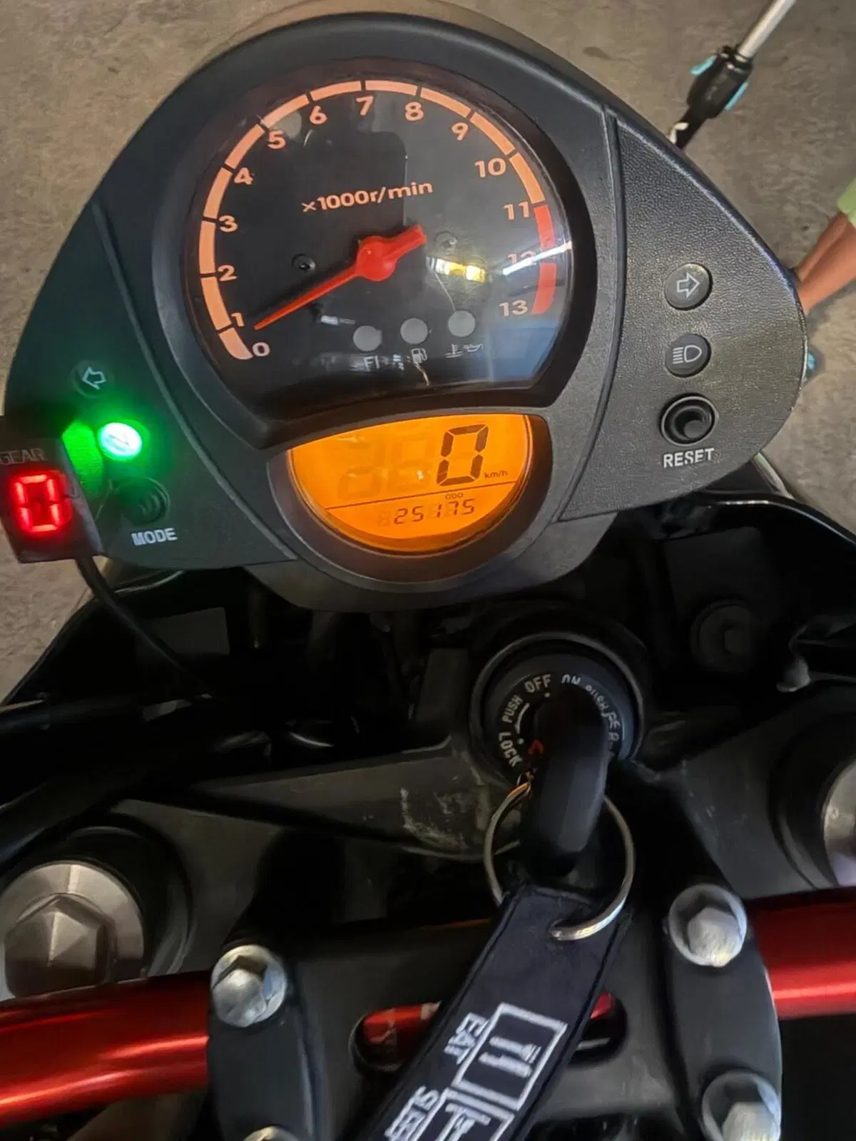 Kawasaki ER-6N (2006 - 09) (10)