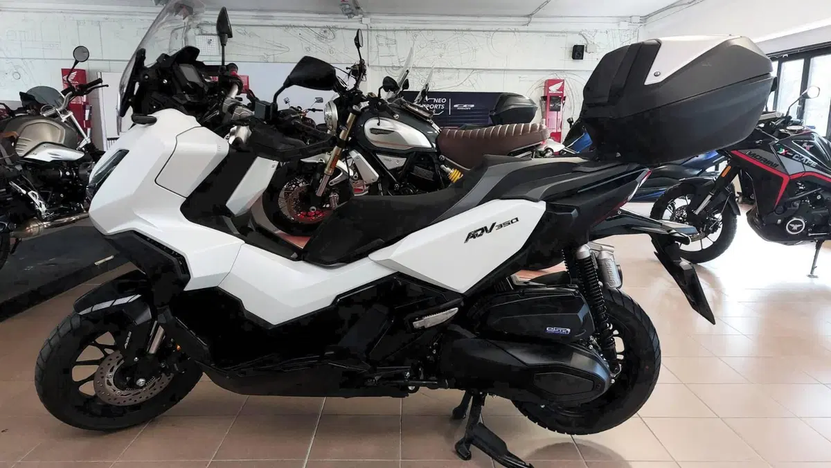Honda ADV 350 (2022 - 24) (4)