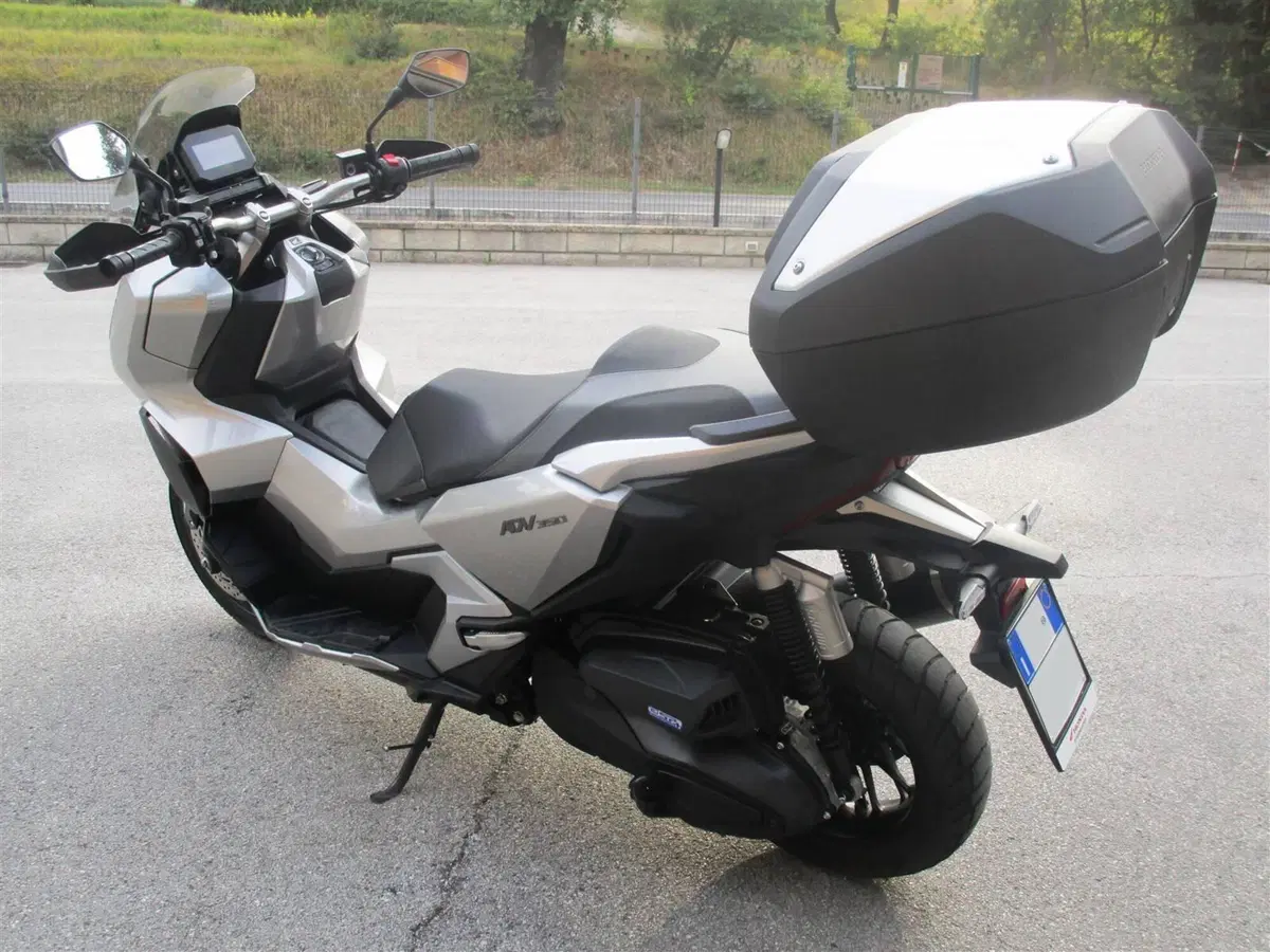 Honda ADV 350 (2022 - 24) (4)